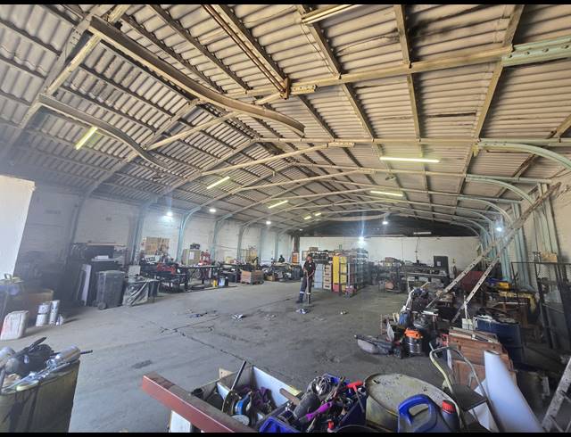 450M² WAREHOUSE TO LET IN DUNSWART